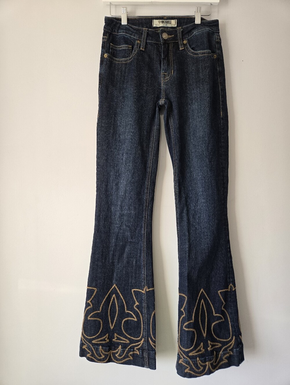 Rock & Roll Denim Mid Rise Dark Wash Blue Embroidered Flare Jeans. 24/34